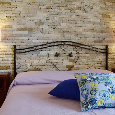 Bed and Breakfast Antico Casale Benali Syrakus Exterior foto
