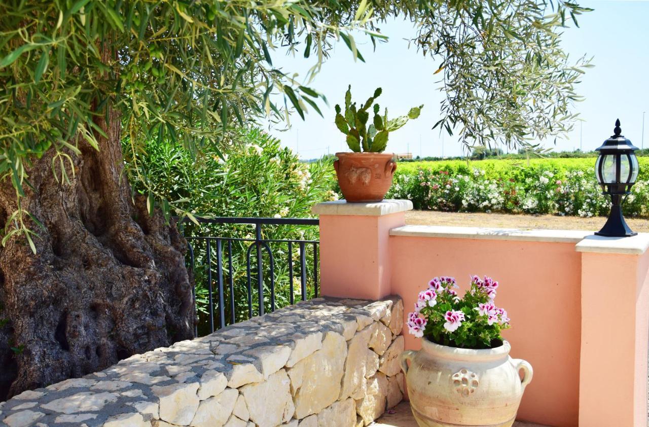 Bed and Breakfast Antico Casale Benali Syrakus Exterior foto