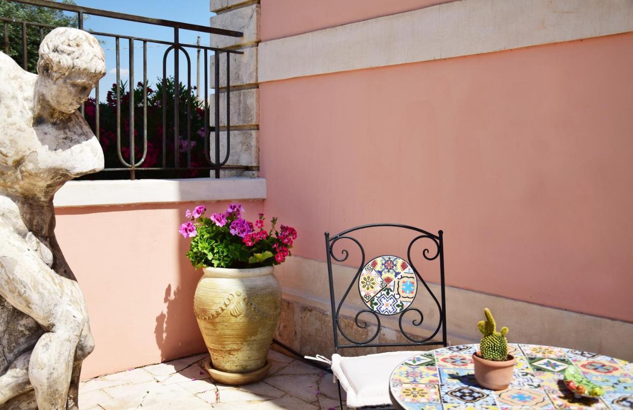 Bed and Breakfast Antico Casale Benali Syrakus Exterior foto